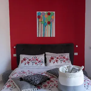 https://intra-rooms.in-sardinia.net